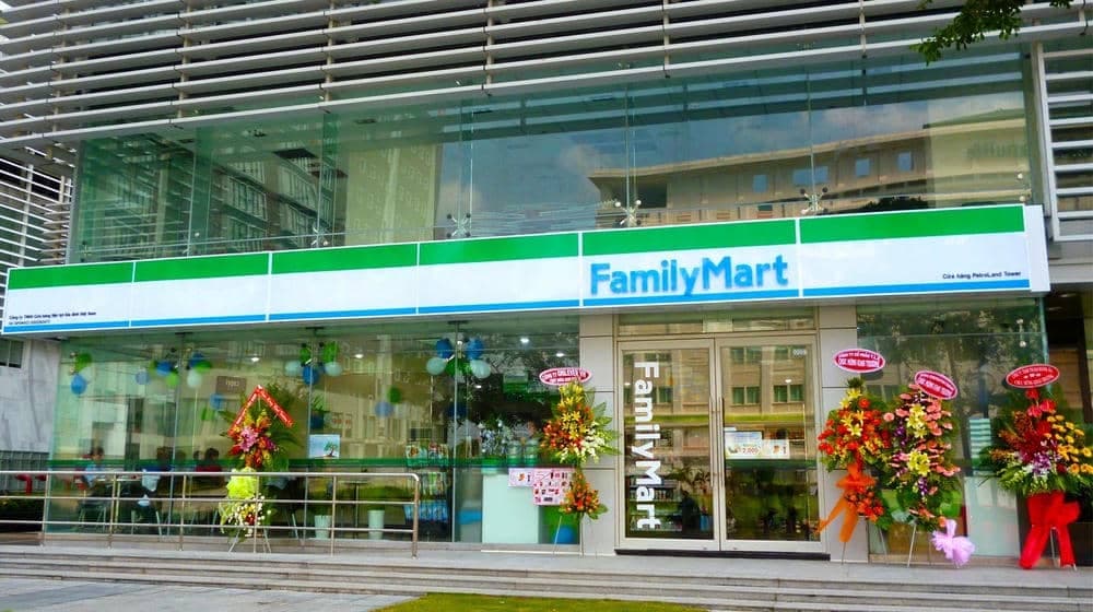 Hệ thống của hàng Familymart tại Vinhomes Central Park